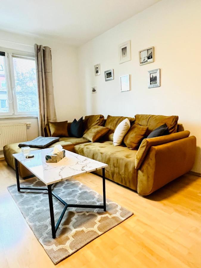 Modernes 3 Zimmer Apartment - Luise- Mit Wlan, Balkon Und Smart-Tv In City-Nahe! Erfurt Exterior photo